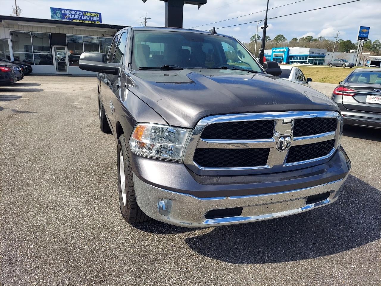 RAM 1500 Classic Tradesman Crew Cab SWB 4WD 2022