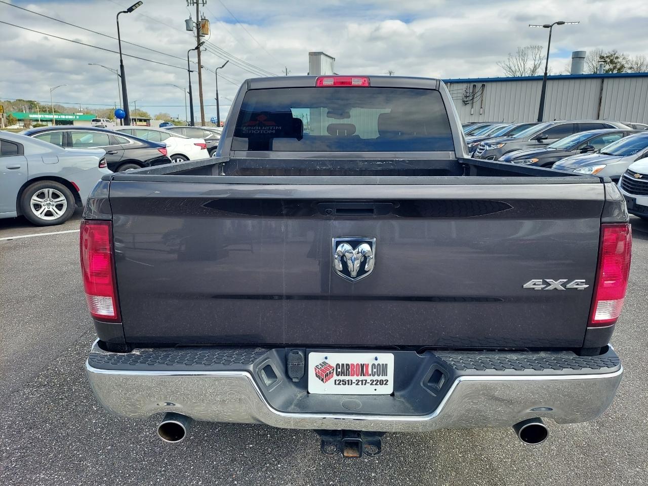RAM 1500 Classic Tradesman Crew Cab SWB 4WD 2022