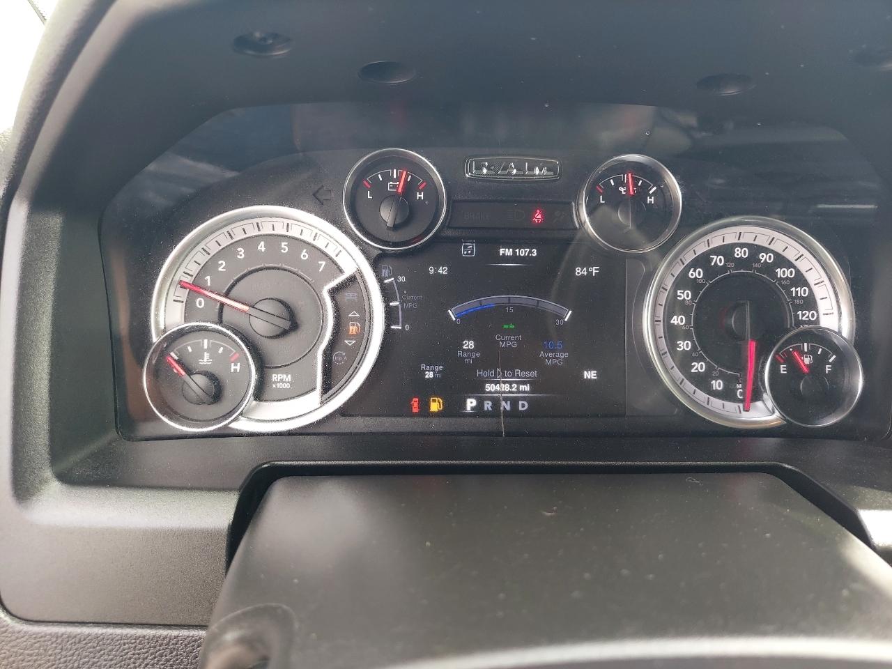 RAM 1500 Classic Tradesman Crew Cab SWB 4WD 2022