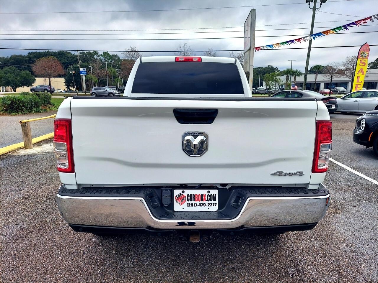 RAM 2500 Tradesman Crew Cab SWB 4WD 2022