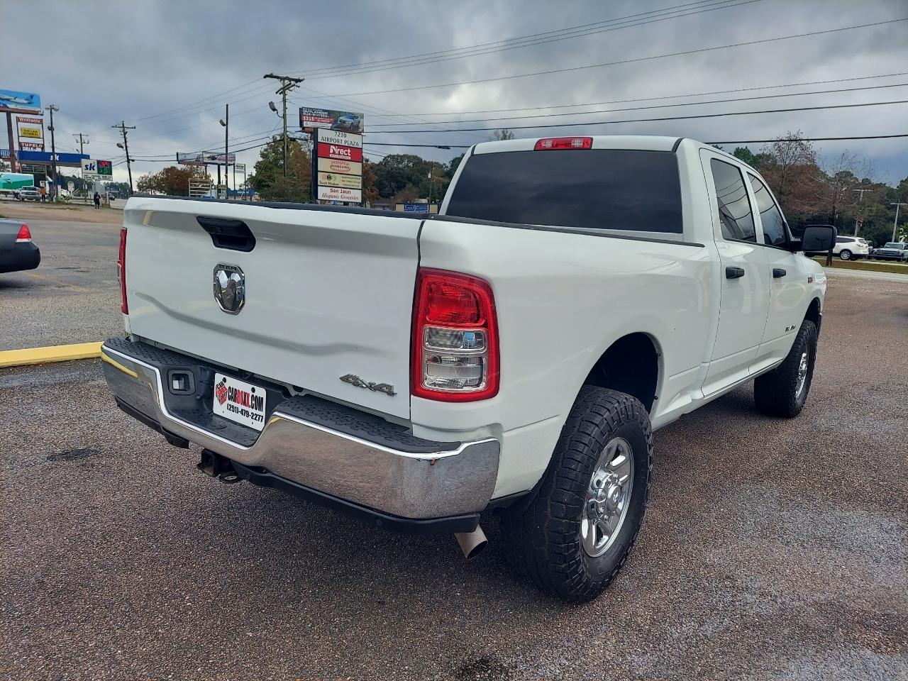 RAM 2500 Tradesman Crew Cab SWB 4WD 2022