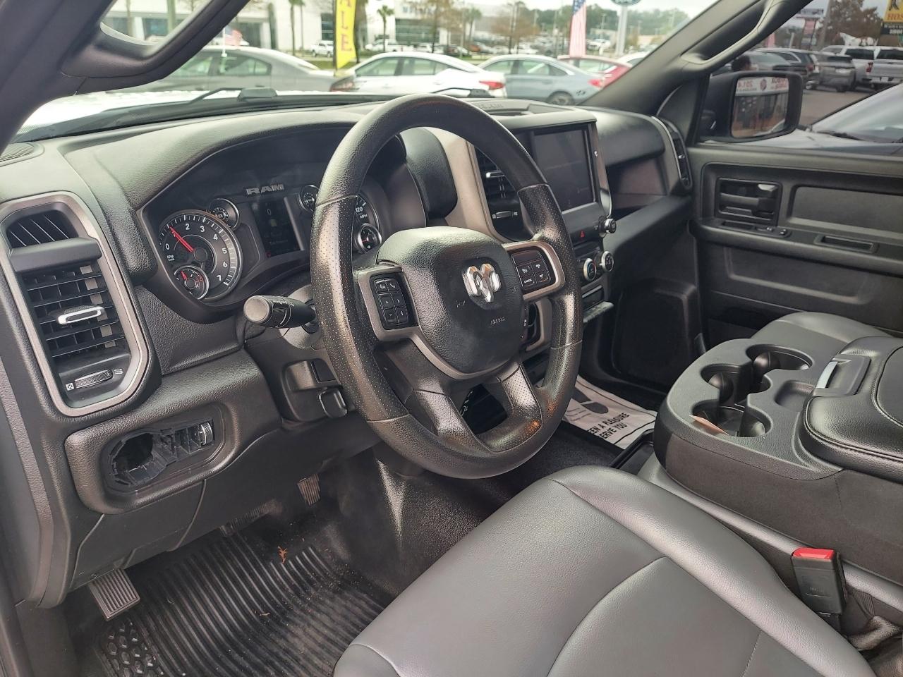 RAM 2500 Tradesman Crew Cab SWB 4WD 2022
