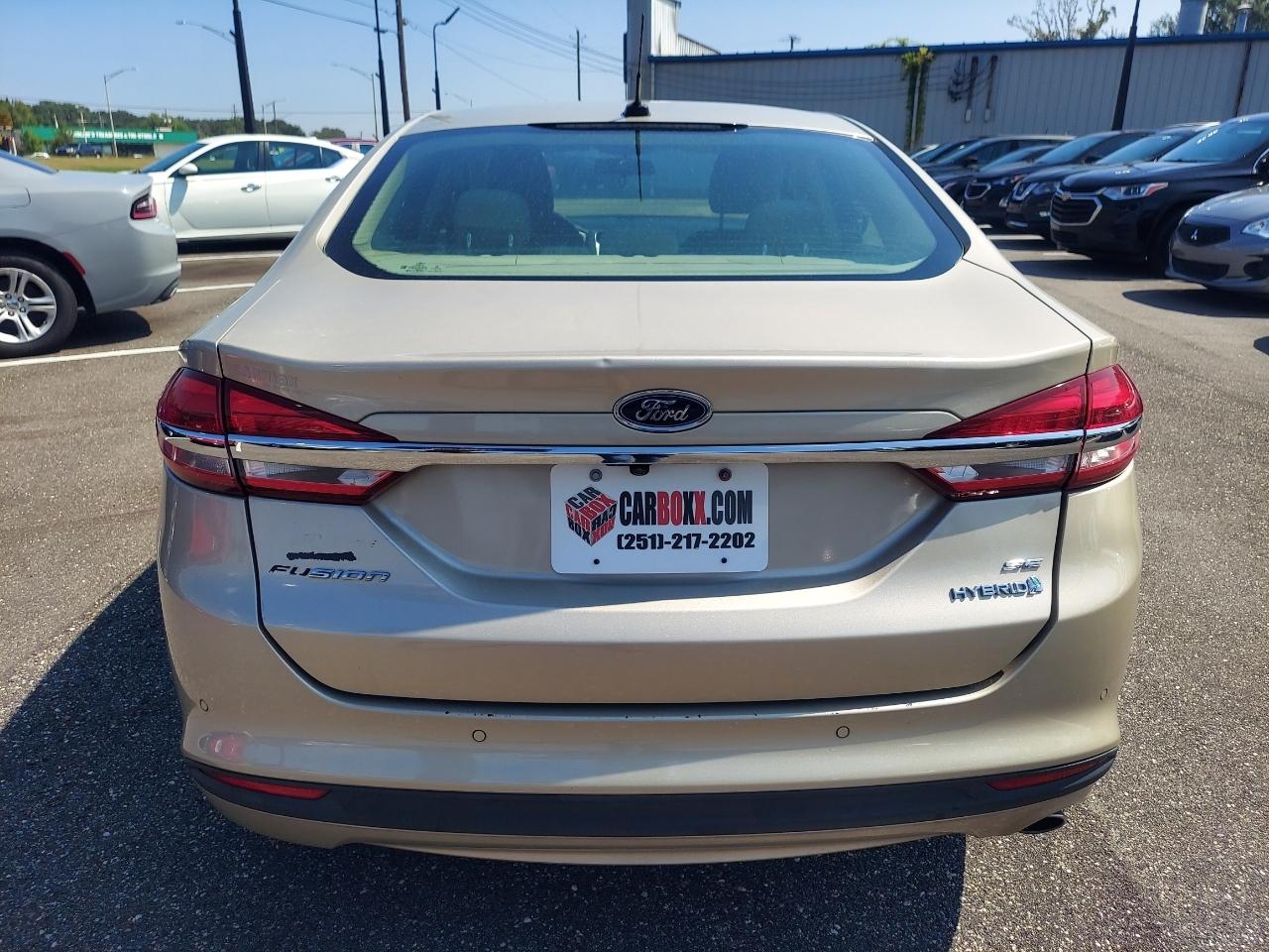 Ford Fusion Hybrid SE 2018