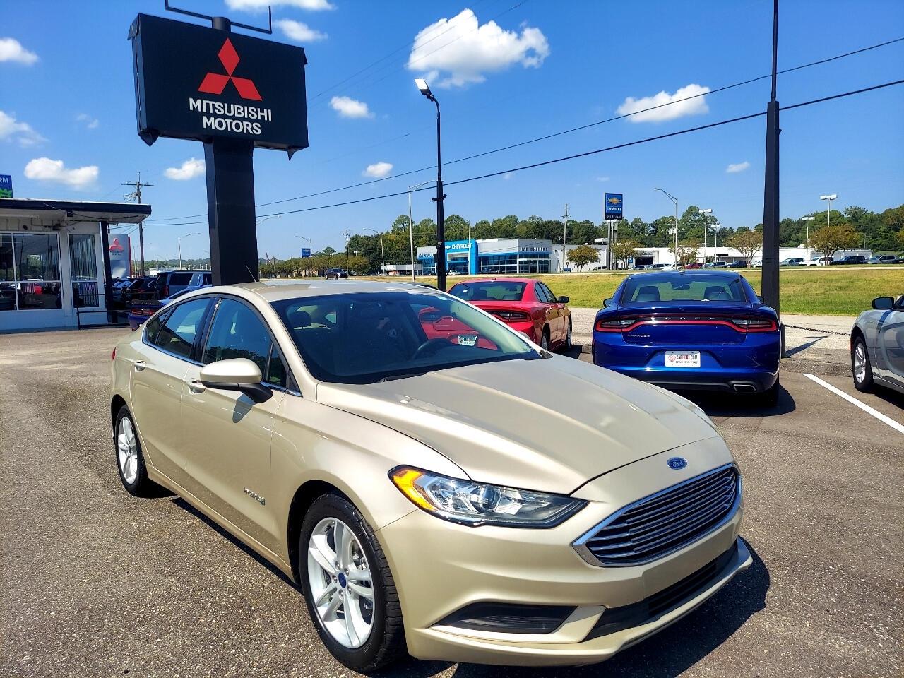 Ford Fusion Hybrid SE 2018