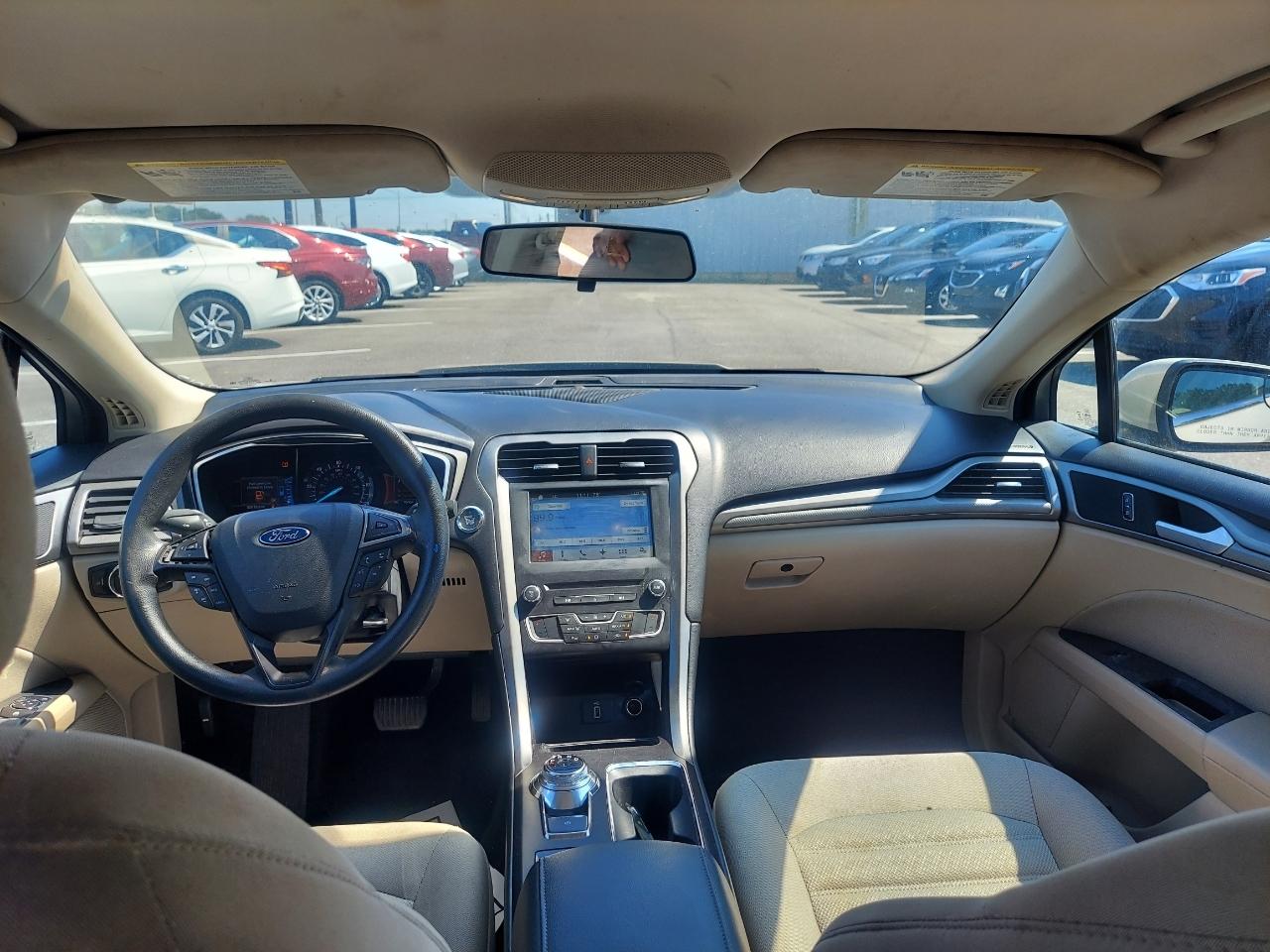 Ford Fusion Hybrid SE 2018