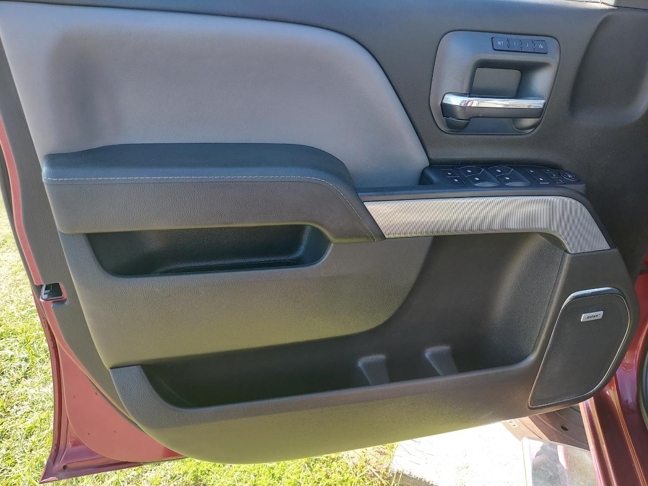 Chevrolet Silverado 1500 LTZ Crew Cab 4WD 2016