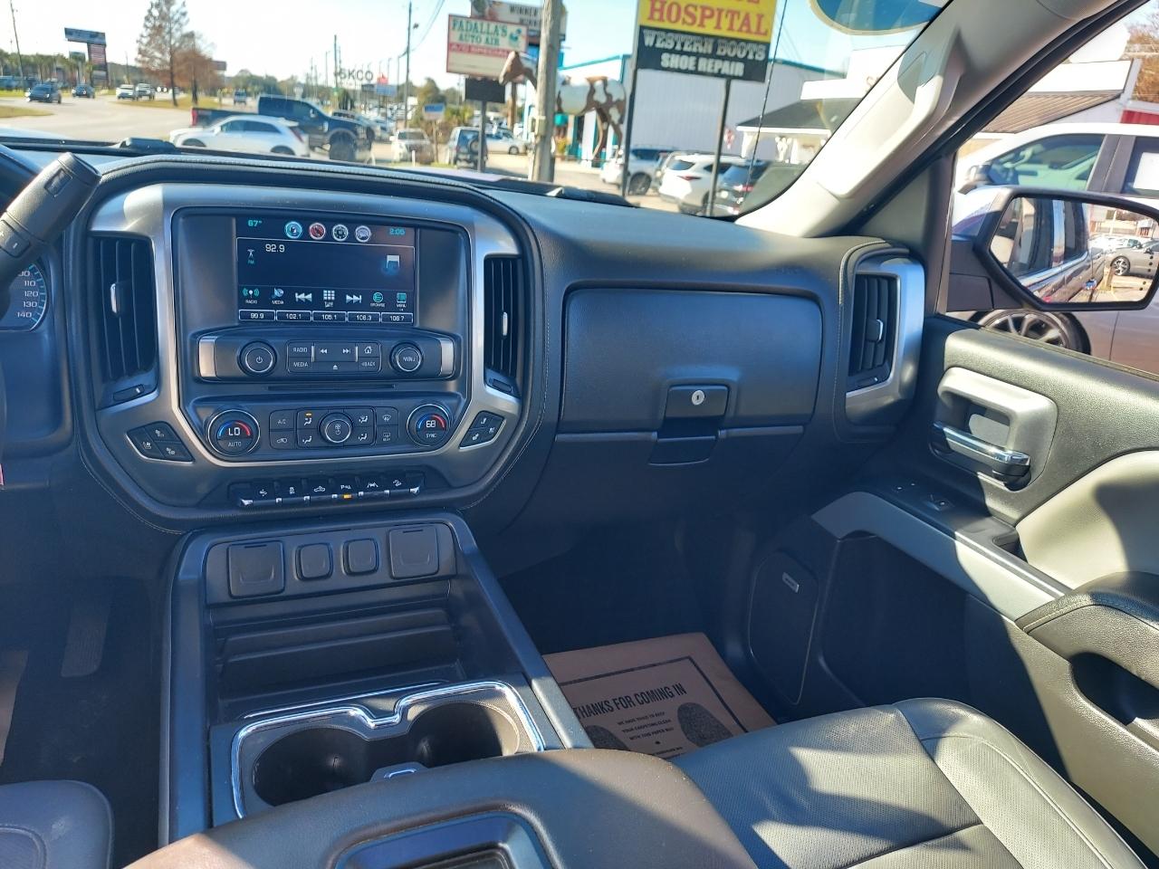 Chevrolet Silverado 1500 LTZ Crew Cab 4WD 2016