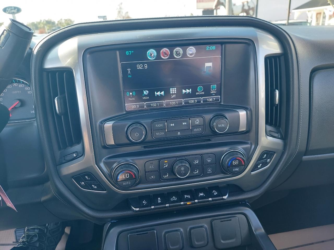 Chevrolet Silverado 1500 LTZ Crew Cab 4WD 2016