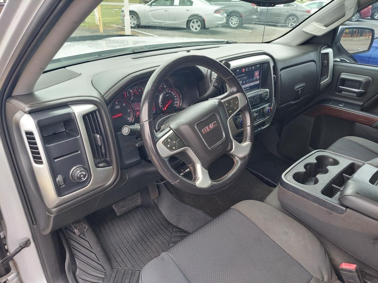 GMC Sierra 1500 SLE Crew Cab Long Box 2WD 2016