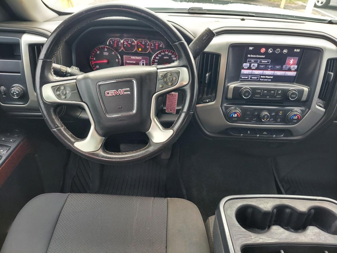 GMC Sierra 1500 SLE Crew Cab Long Box 2WD 2016