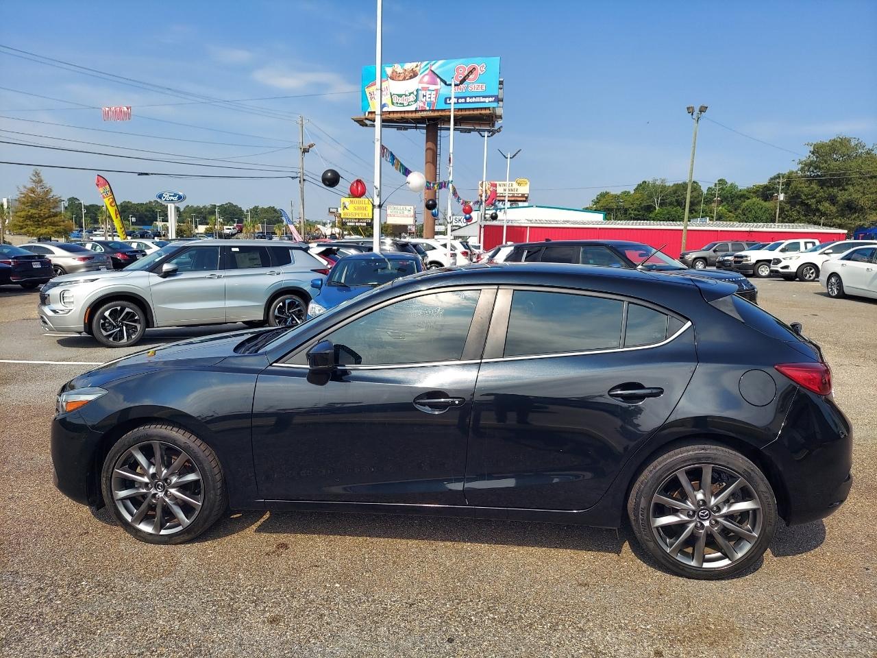 Mazda MAZDA3 s Grand Touring AT 5-Door 2018