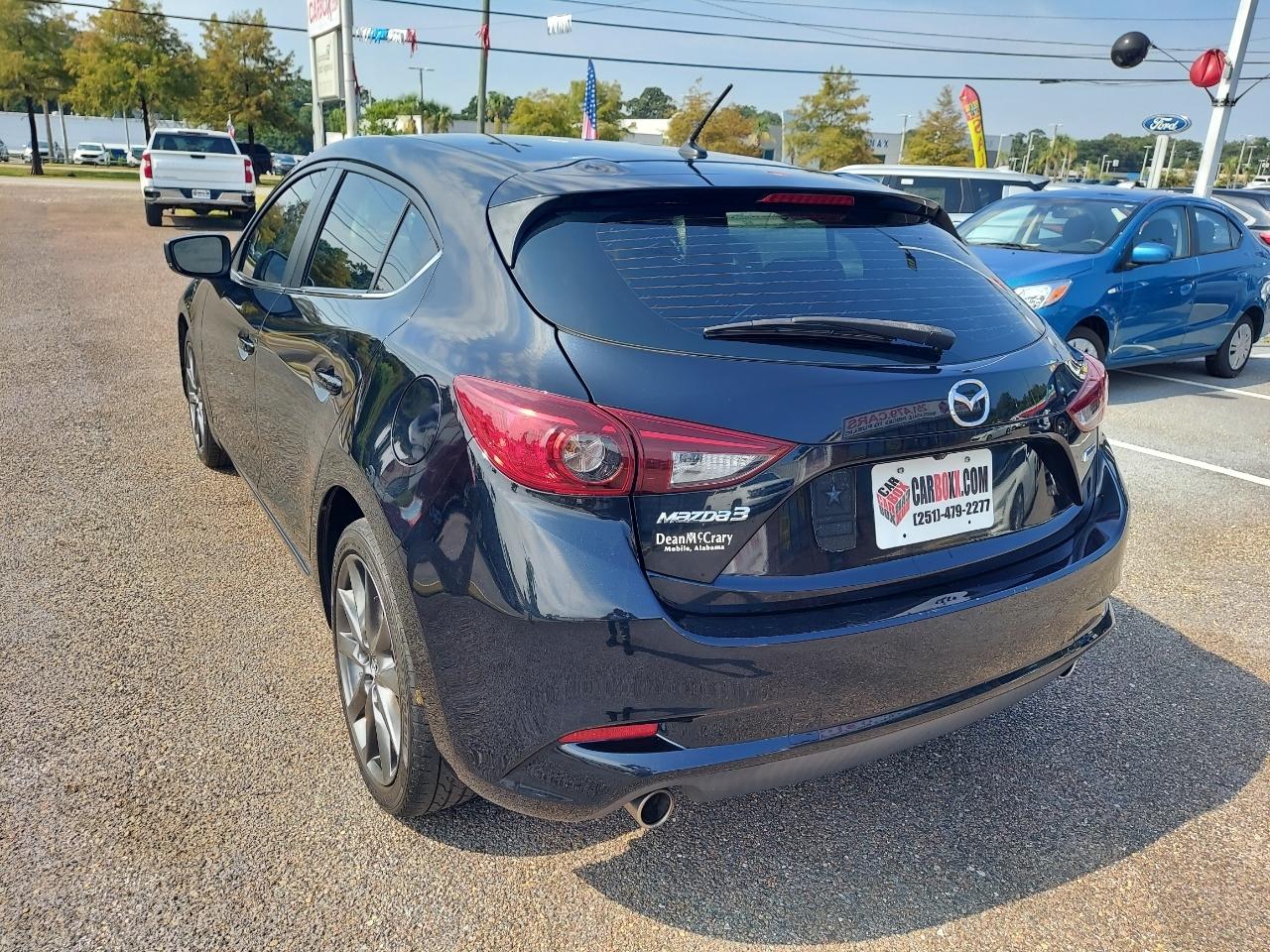 Mazda MAZDA3 s Grand Touring AT 5-Door 2018