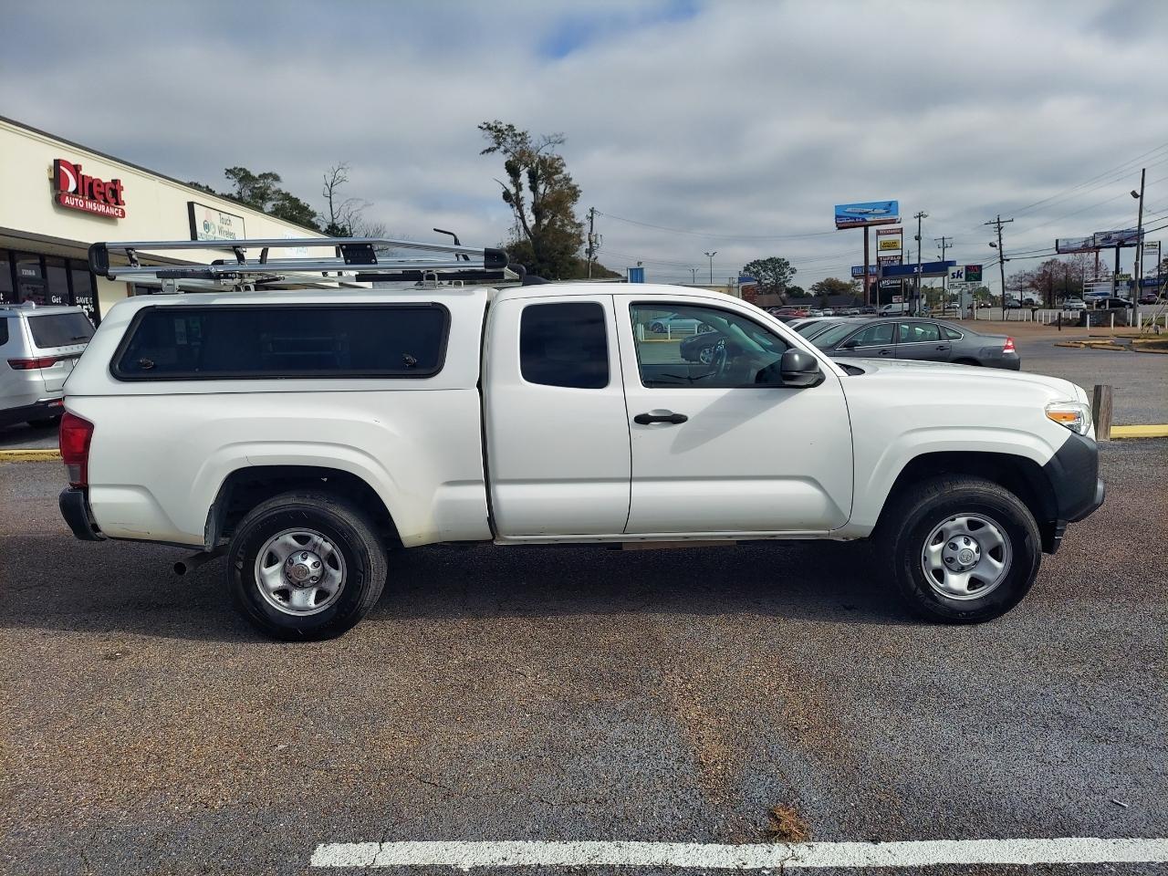 Toyota Tacoma SR5 Access Cab I4 6AT 2WD 2020