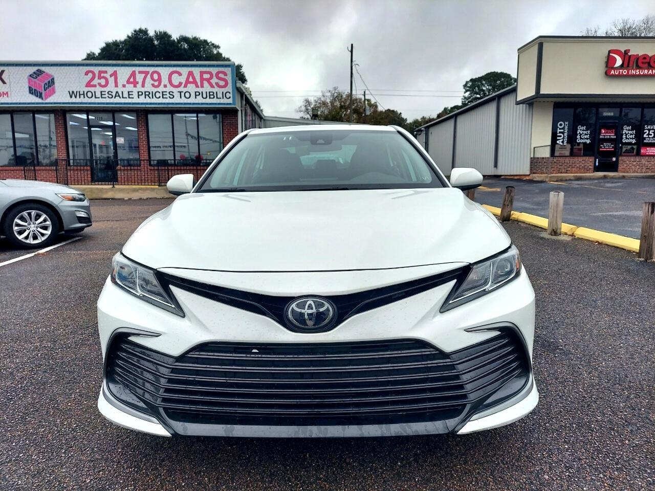 Toyota Camry LE 2024