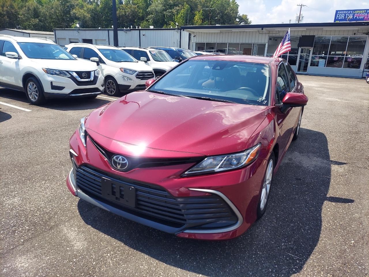 Toyota Camry LE 2021