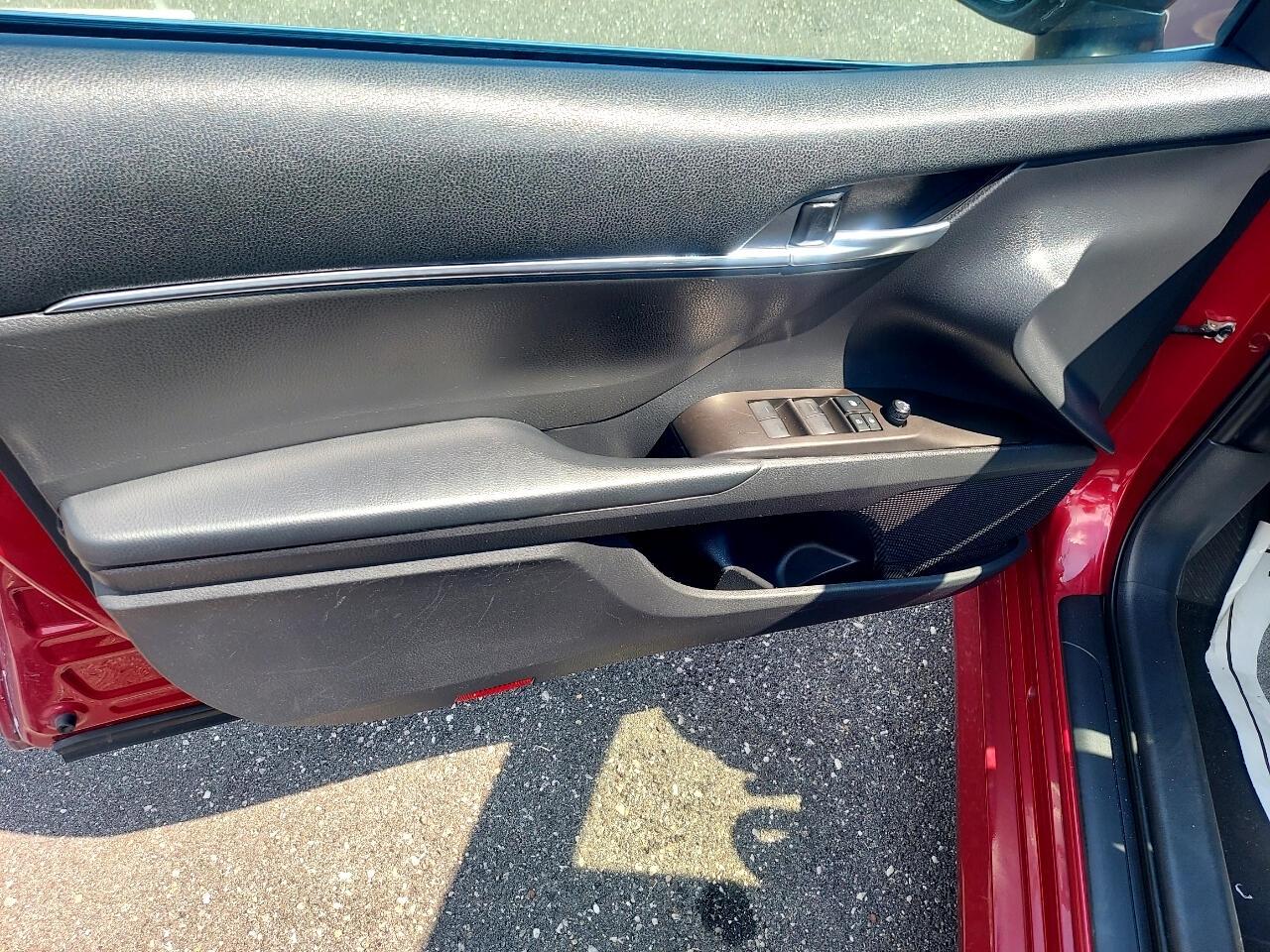 Toyota Camry LE 2021