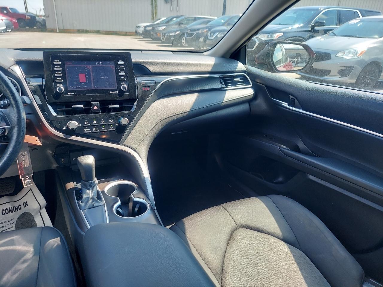 Toyota Camry LE 2021