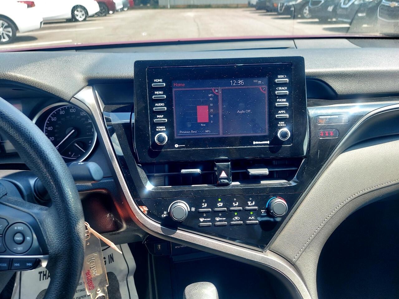 Toyota Camry LE 2021