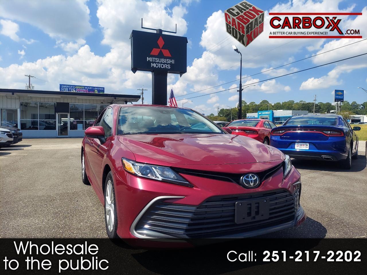 Toyota Camry LE 2021