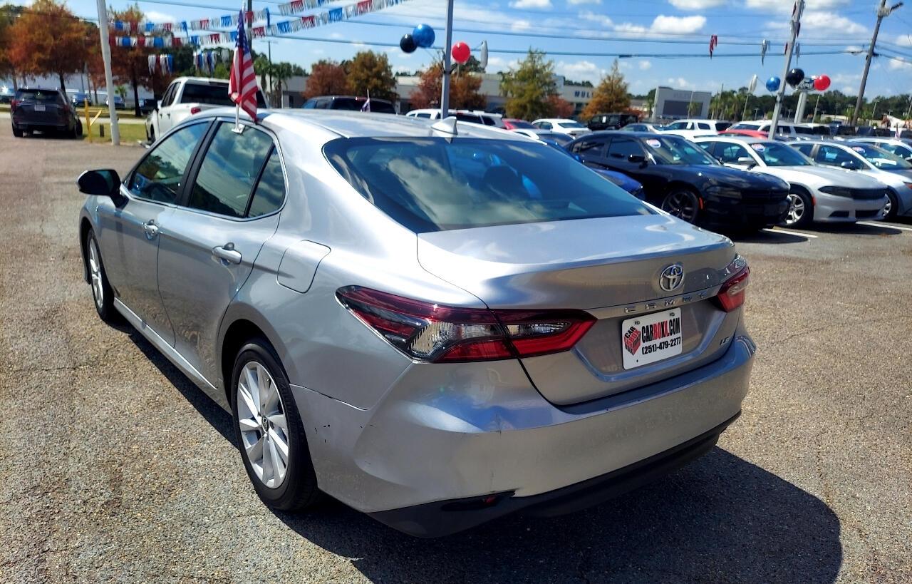 Toyota Camry LE 2022