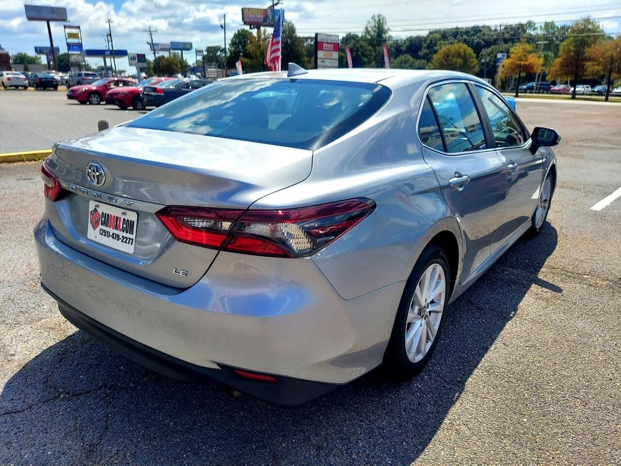 Toyota Camry LE 2022