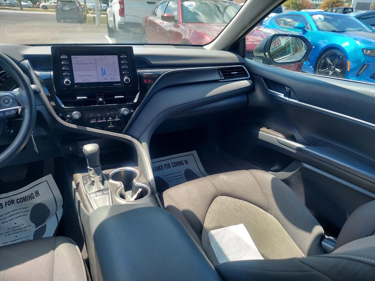 Toyota Camry LE 2022