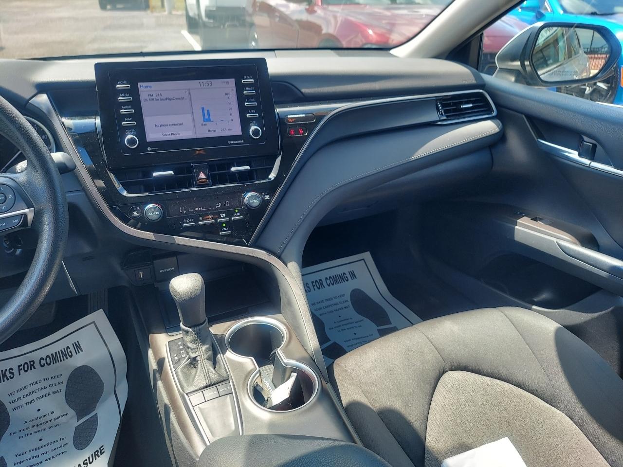 Toyota Camry LE 2022