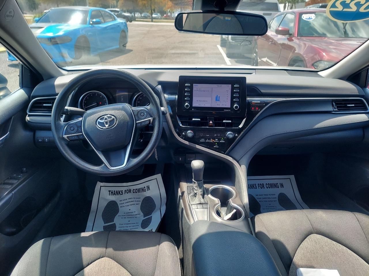 Toyota Camry LE 2022