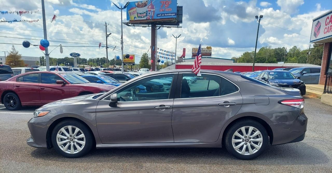 Toyota Camry LE 2020