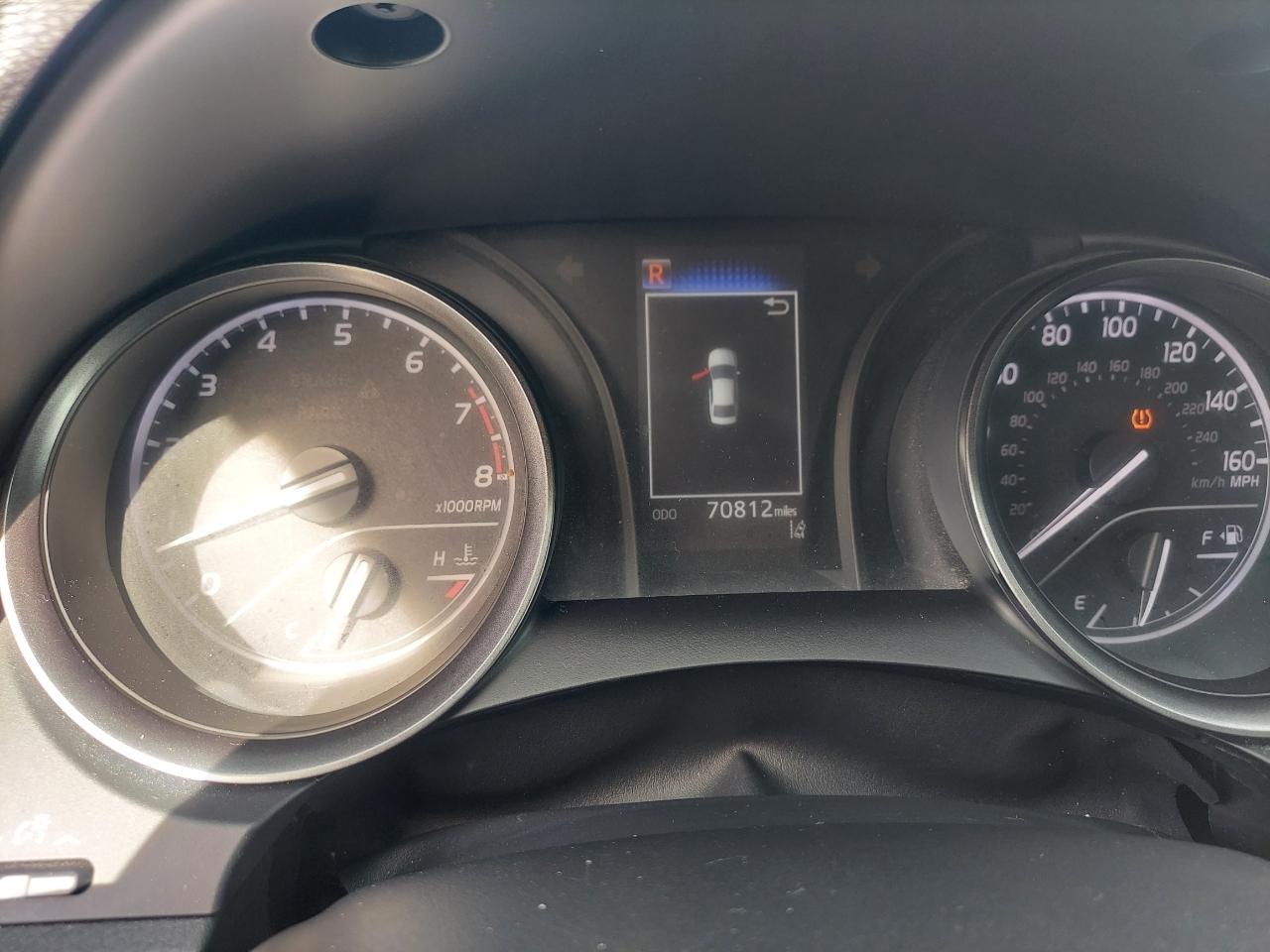Toyota Camry SE 2021