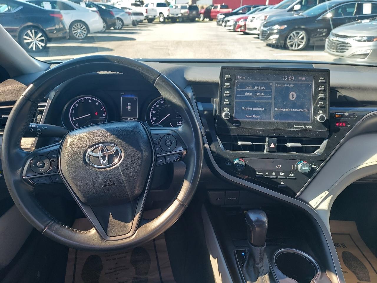 Toyota Camry SE 2022