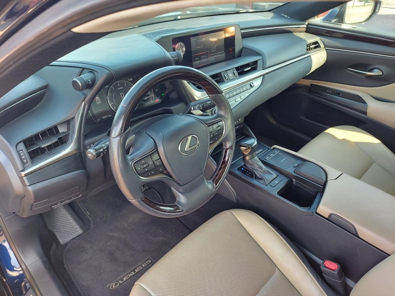 Lexus ES 250 Premium 2021