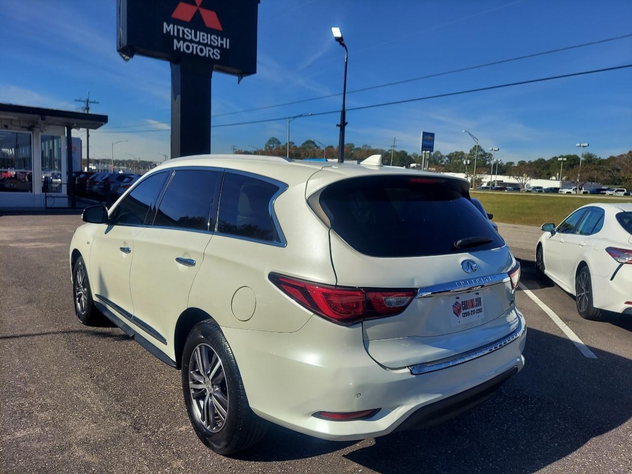 Infiniti QX60 Base FWD 2018