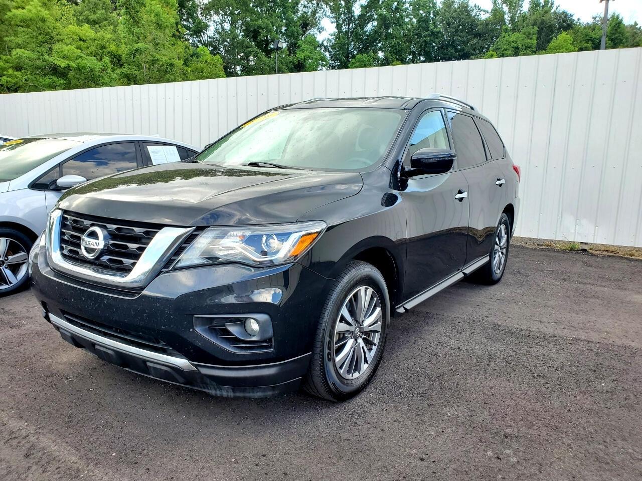 Nissan Pathfinder SV 4WD 2020