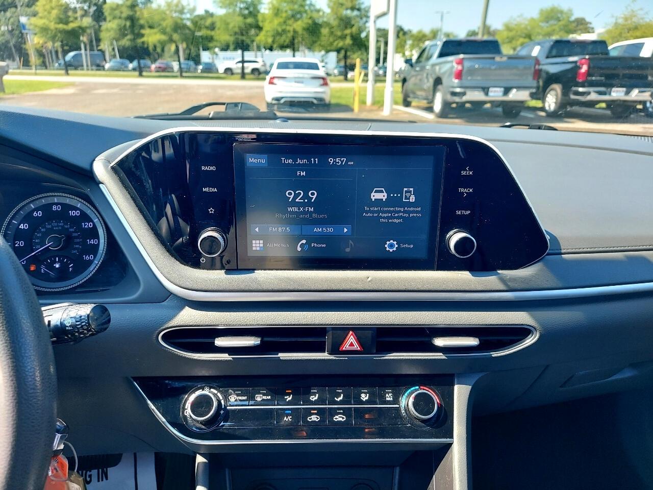 Hyundai Sonata SE 2021