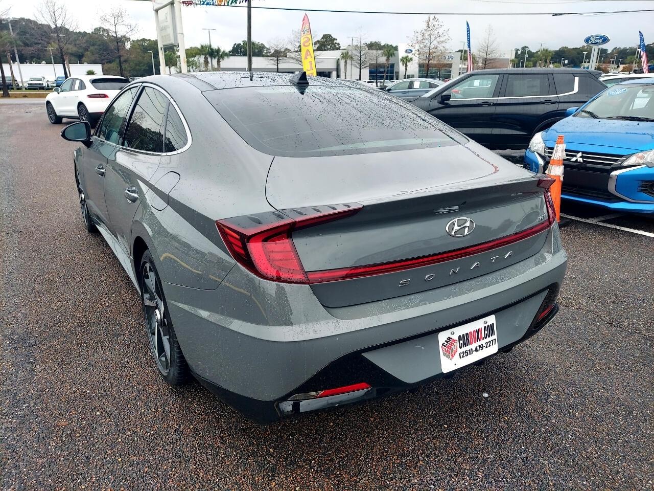 Hyundai Sonata SEL Plus 2021