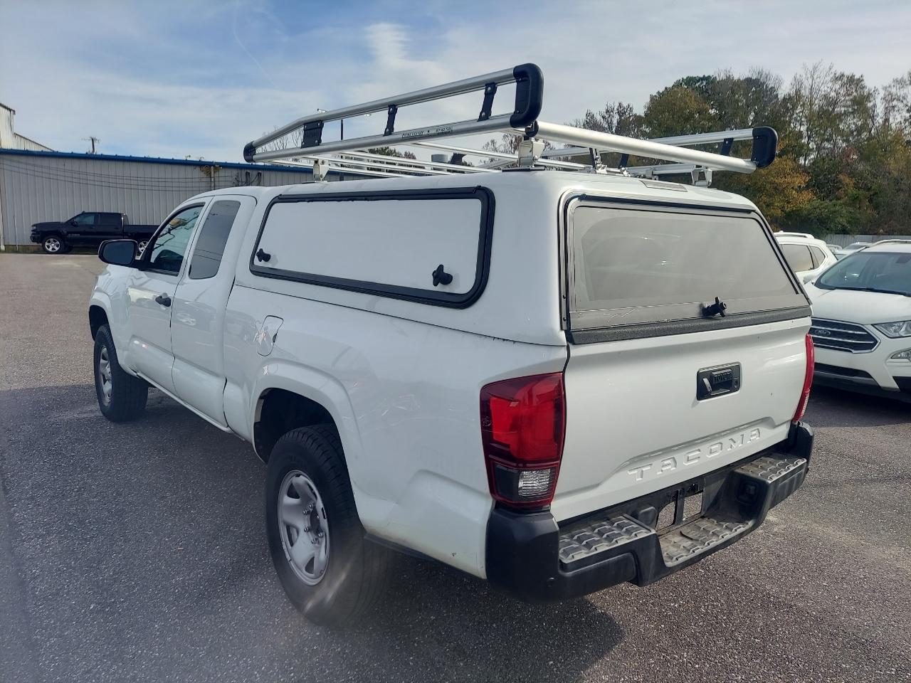 Toyota Tacoma SR5 Access Cab I4 6AT 2WD 2019