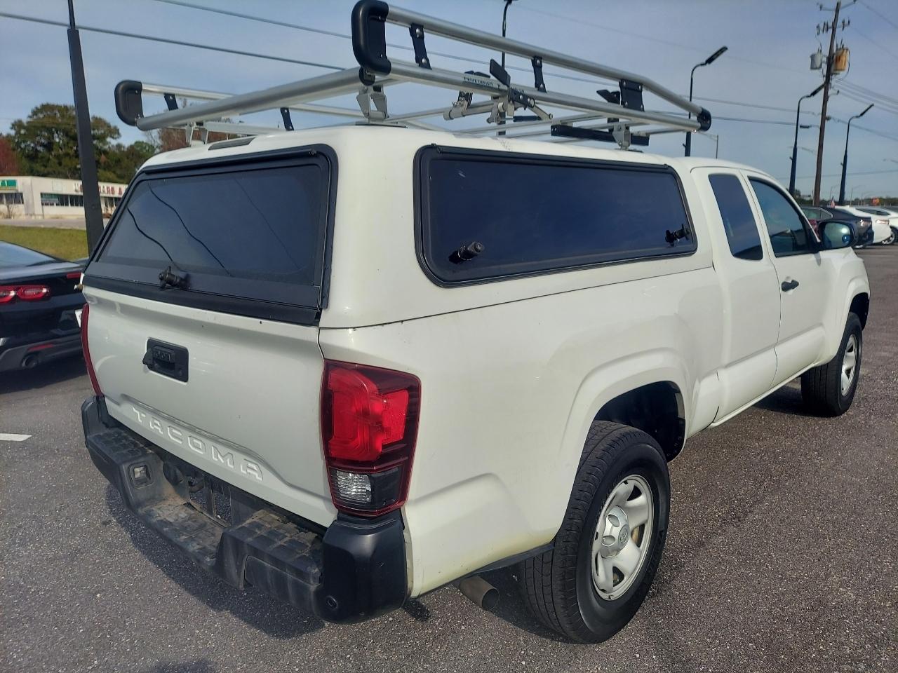 Toyota Tacoma SR5 Access Cab I4 6AT 2WD 2019