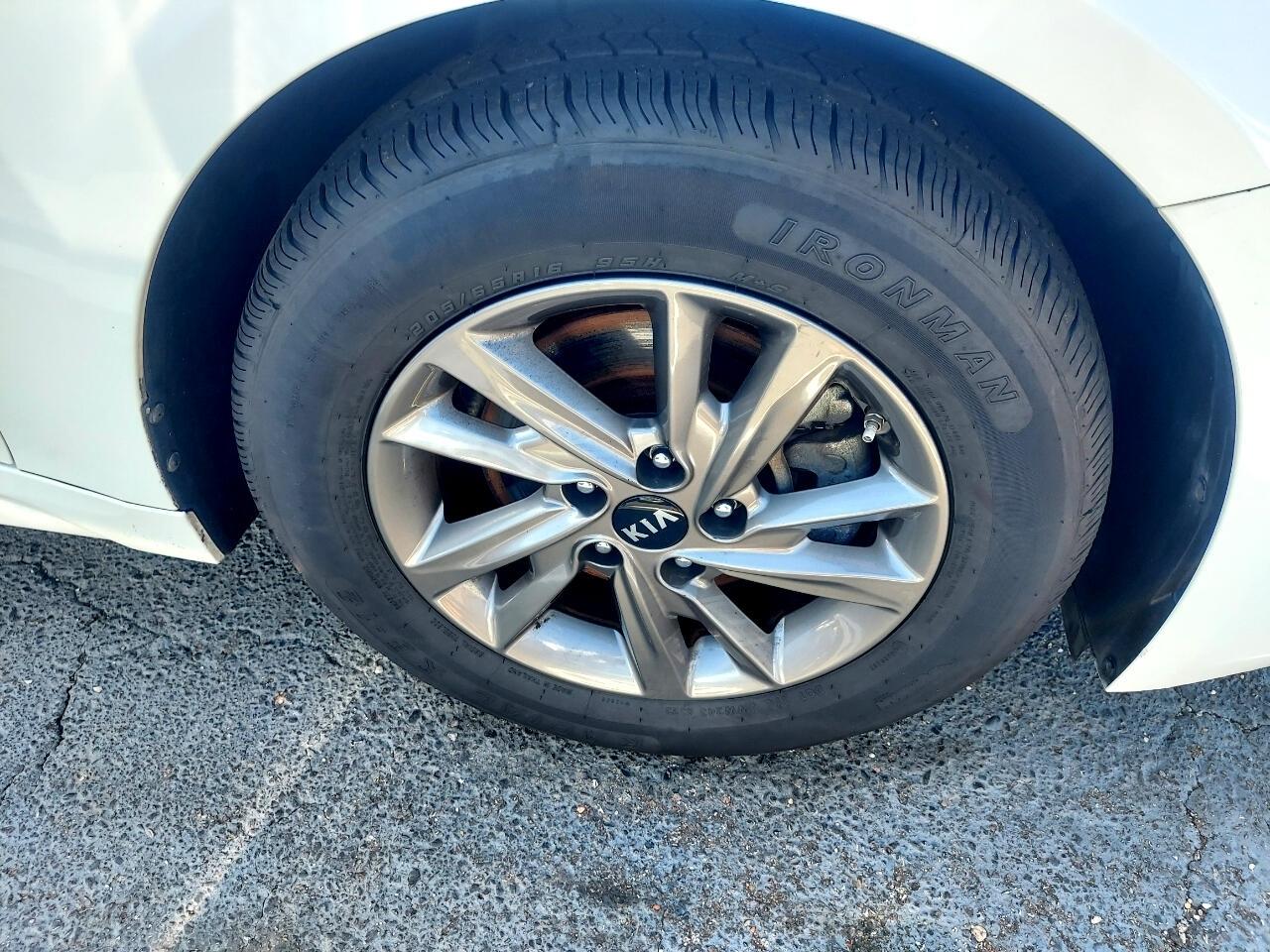 Kia Optima LX 2020