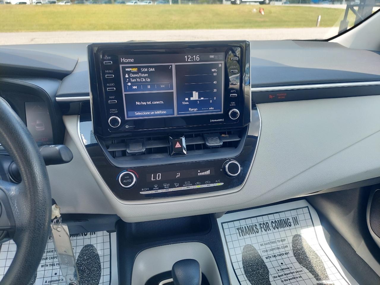 Toyota Corolla LE 2021