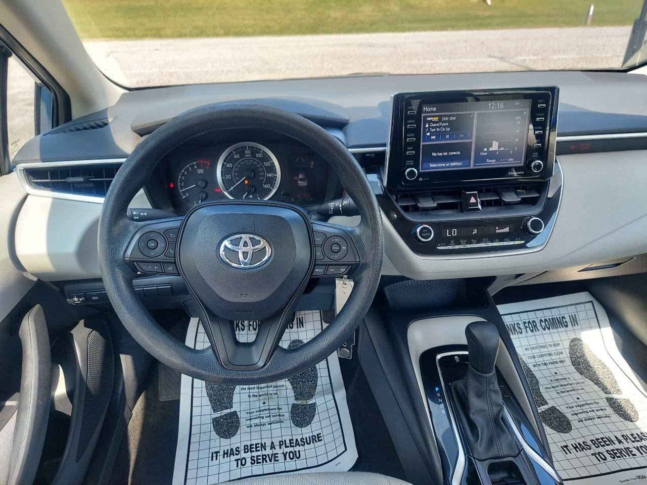 Toyota Corolla LE 2021