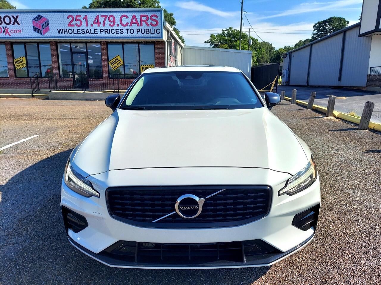 Volvo S60 B5 Momentum AWD 2022