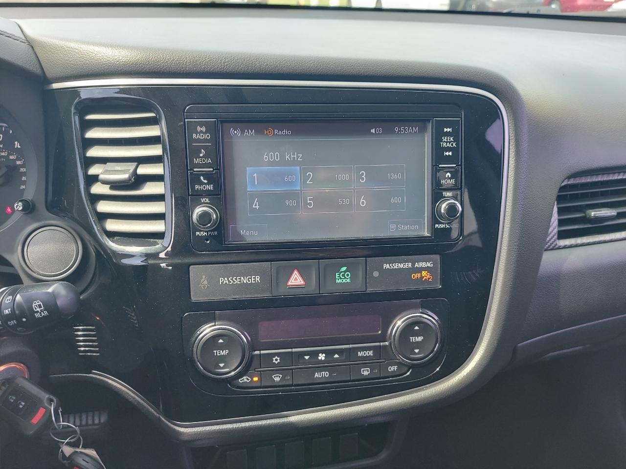 Mitsubishi Outlander ES 2WD 2018
