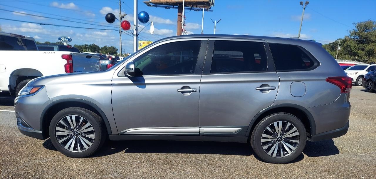 Mitsubishi Outlander SEL 2WD 2019