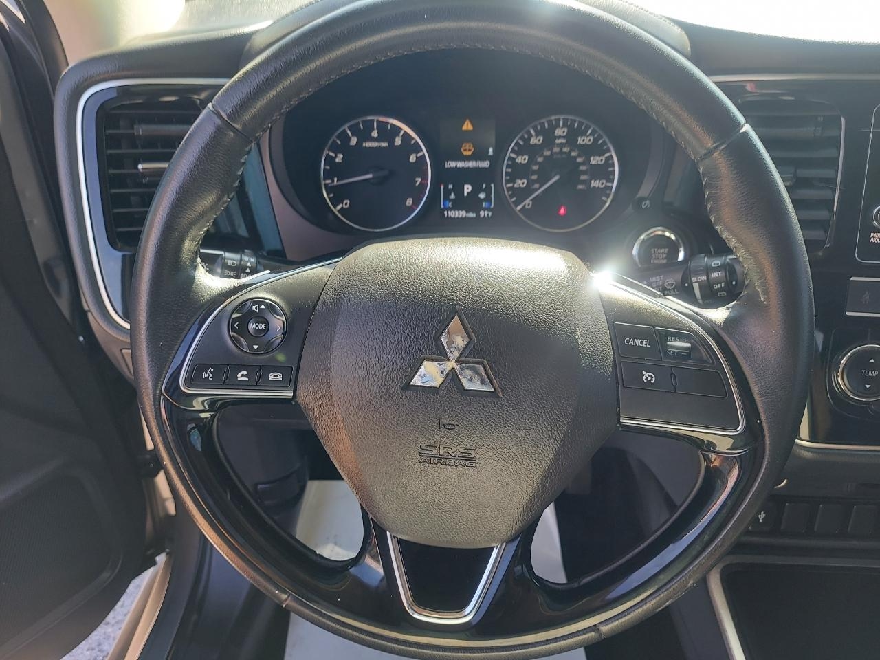 Mitsubishi Outlander SEL 2WD 2019