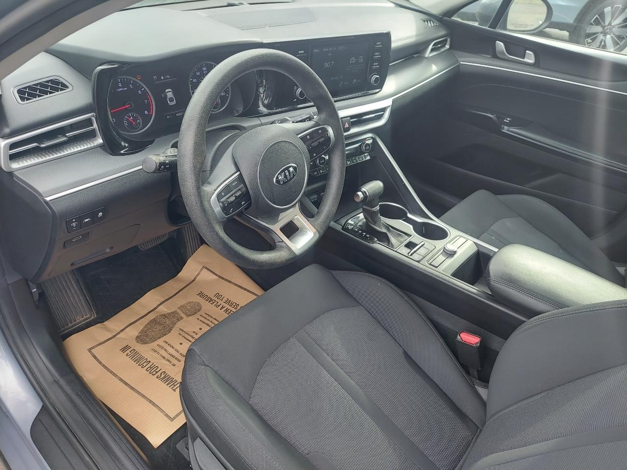 Kia K5 LX 2021