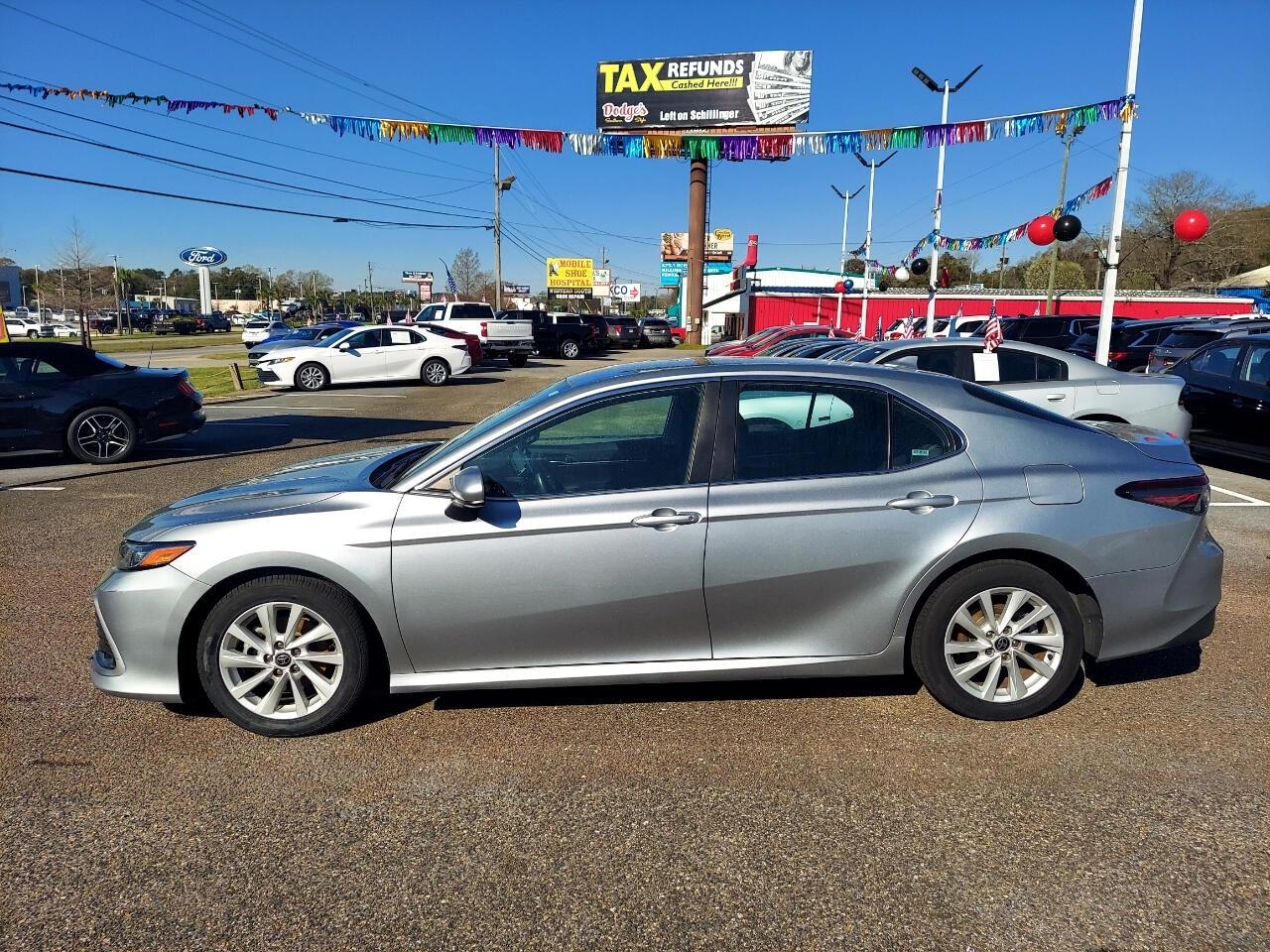 Toyota Camry LE 2022