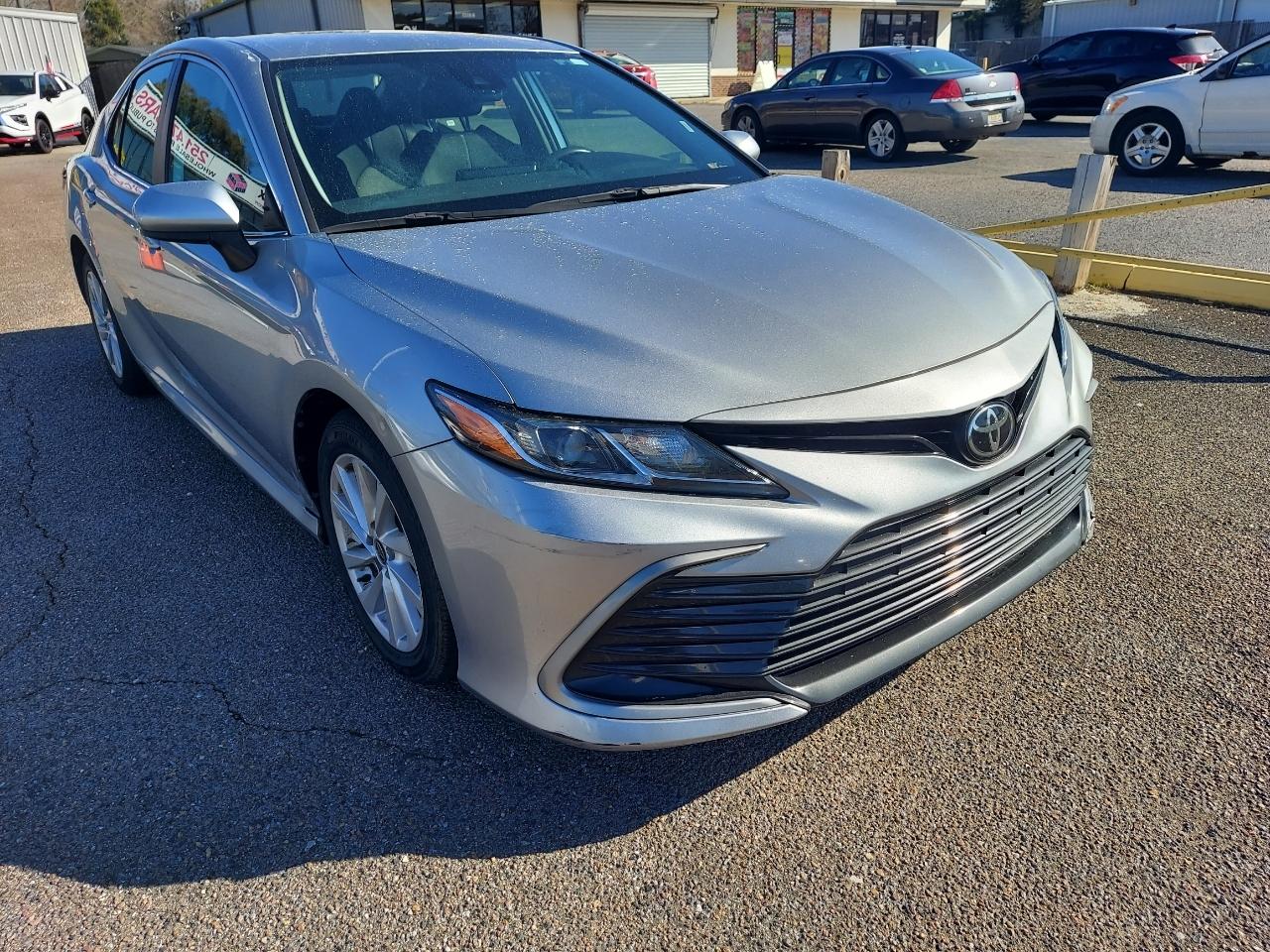 Toyota Camry LE 2022