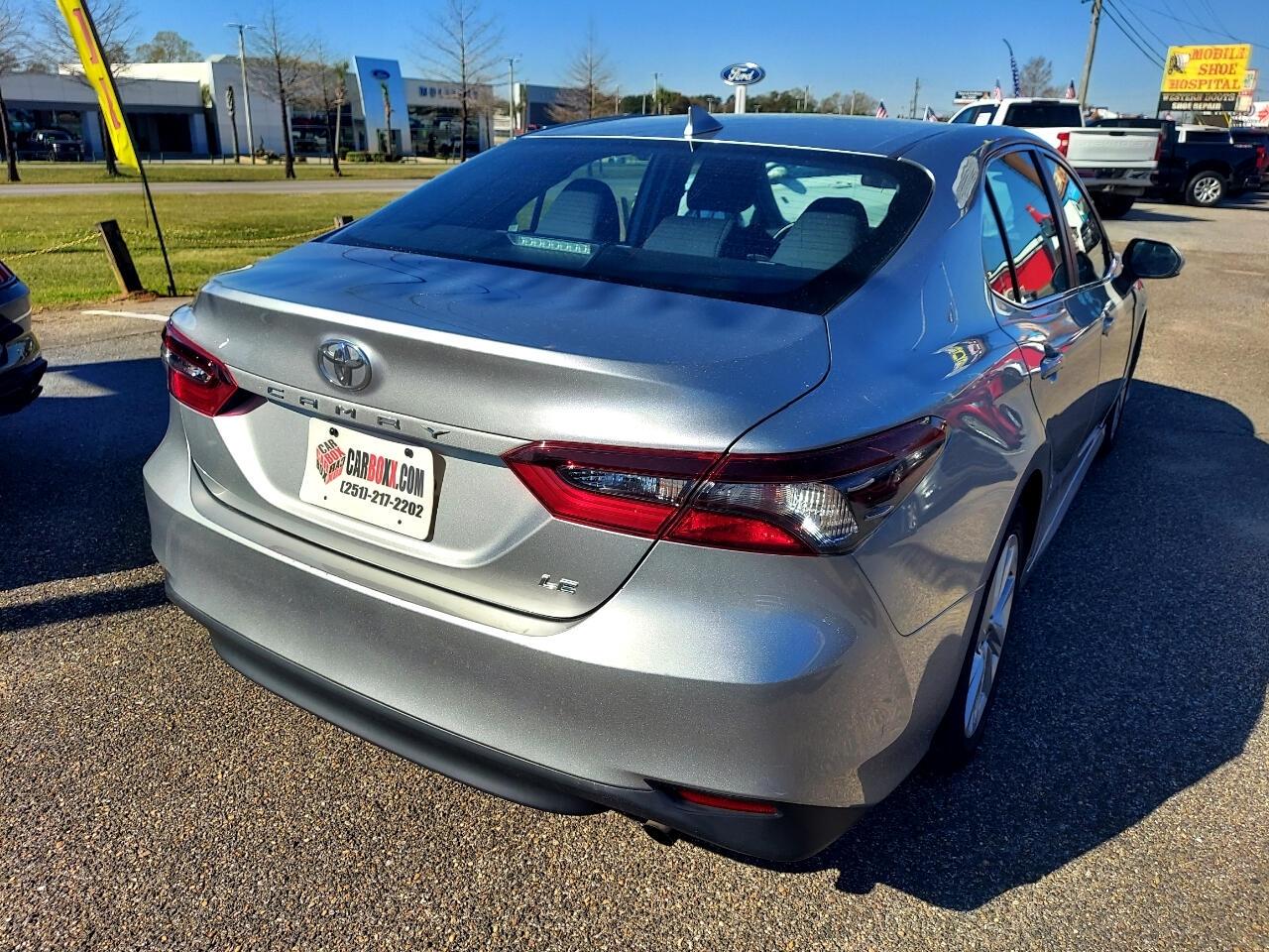 Toyota Camry LE 2022