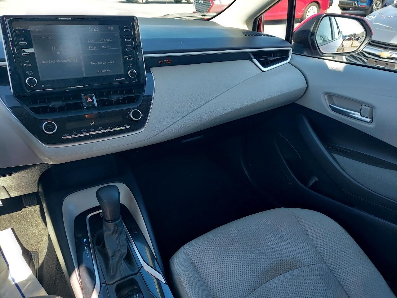 Toyota Corolla LE 2021
